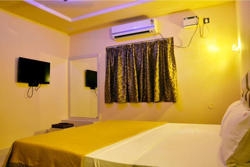 Planet Goa Beach Resort Калангуте Екстериор снимка